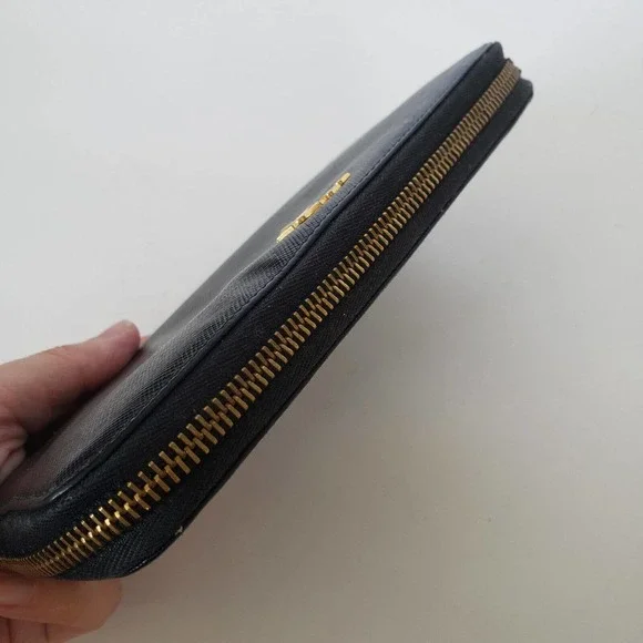 Prada Long Wallet Leather Zipper Black Zip Around Italy Continental Logo Clutch - Picture 5 of 13
